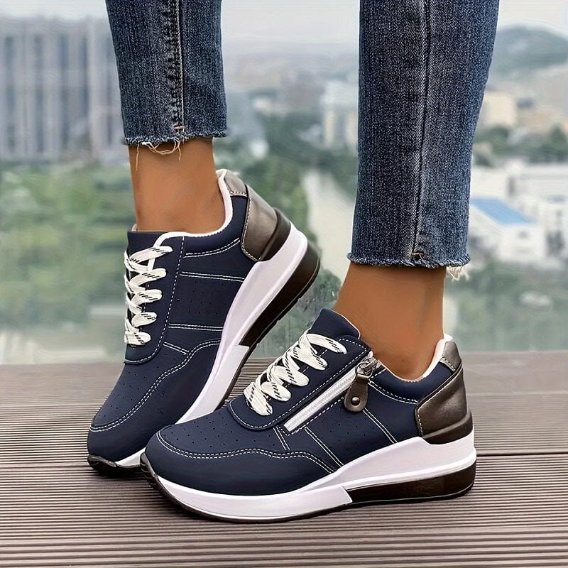 Célia Orthopedic Sneaker