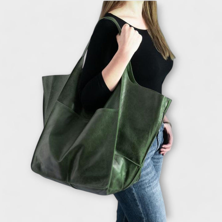 Ava - Oversized Weekender Bag