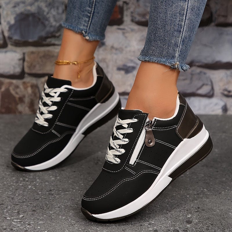 Célia Orthopedic Sneaker