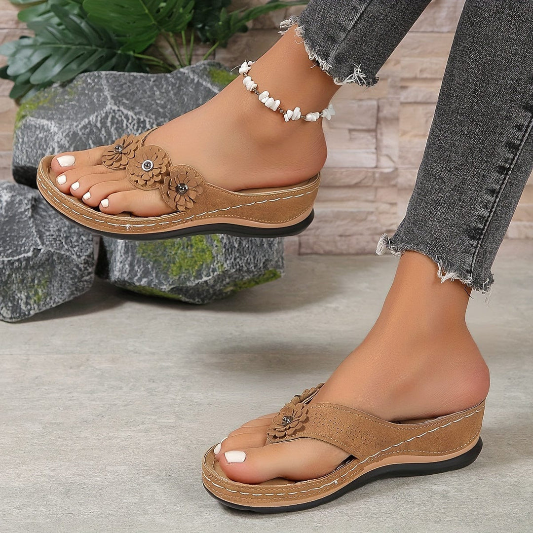 Liva Orthopedic Sandals