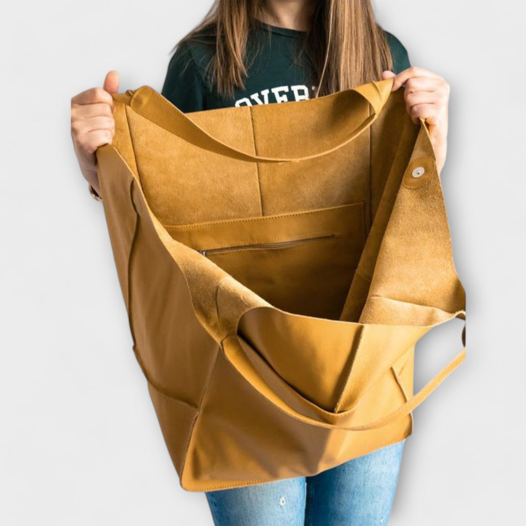 Ava - Oversized Weekender Bag