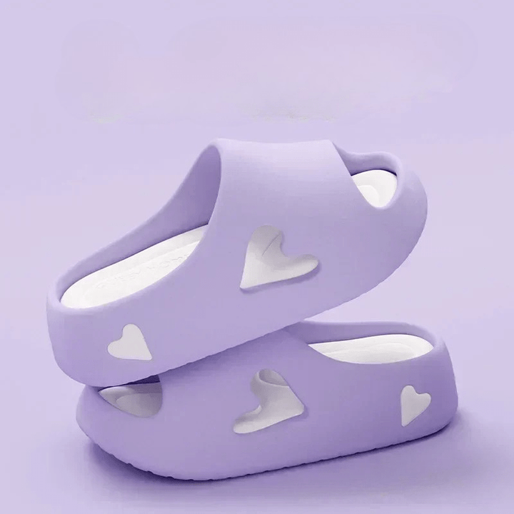 Puffluv Heart-Cutout Cloud Slides