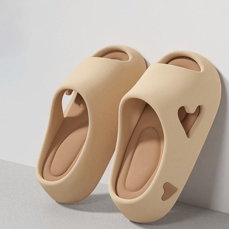 Puffluv Heart-Cutout Cloud Slides