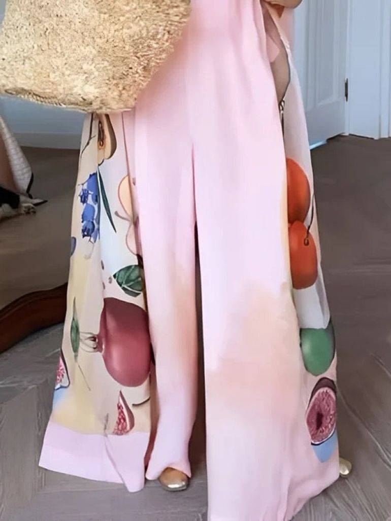 Loose sleeveless floral print jumpsuit