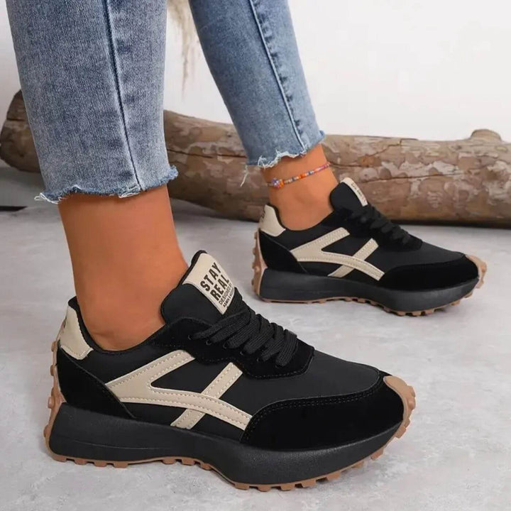 Greta Non-Slip Orthopedic Sneaker