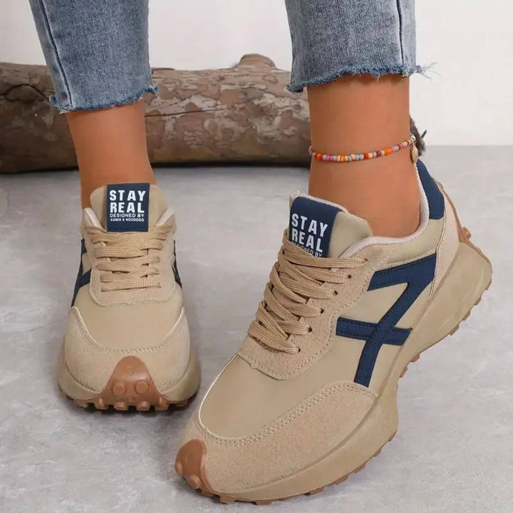 Greta Non-Slip Orthopedic Sneaker
