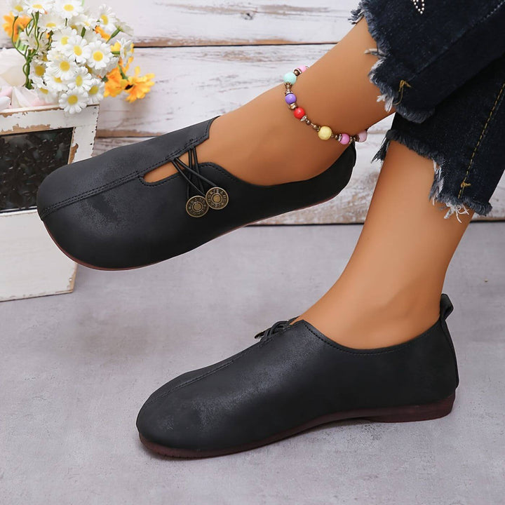 Lydia Vintage Flats