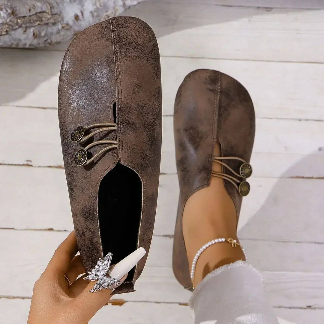 Lydia Vintage Flats