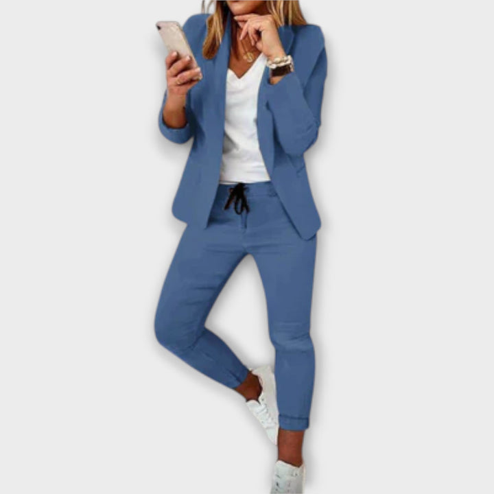 Sophia – Elegant & Comfortable Blazer Set