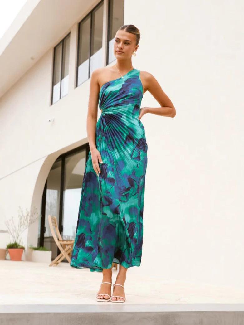 Off-shoulder sleeveless one-shoulder printed pleated dress