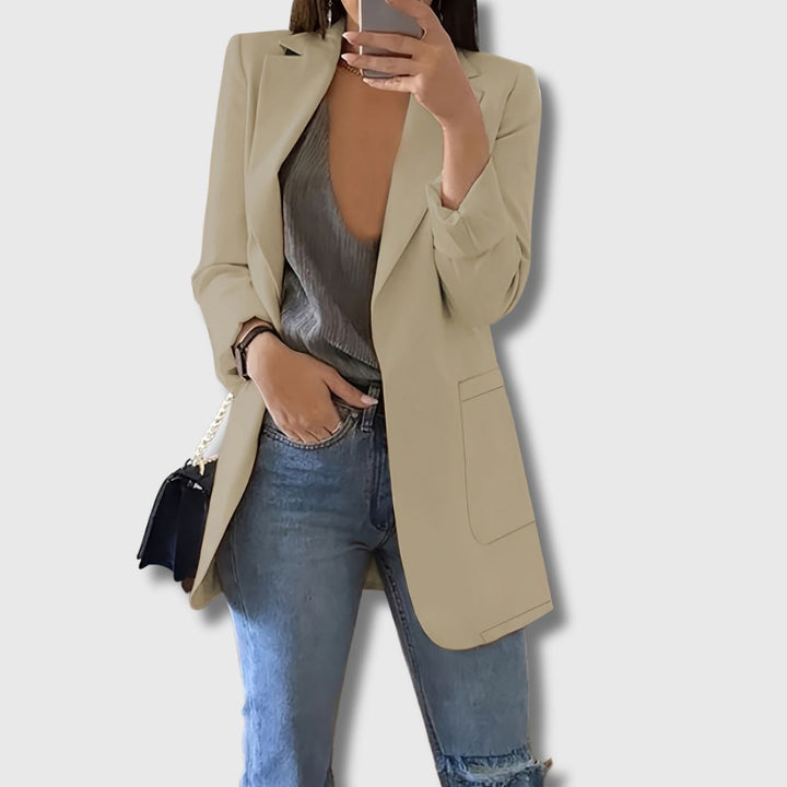 Manon – Women’s Everyday Elegance Blazer Limited Edition