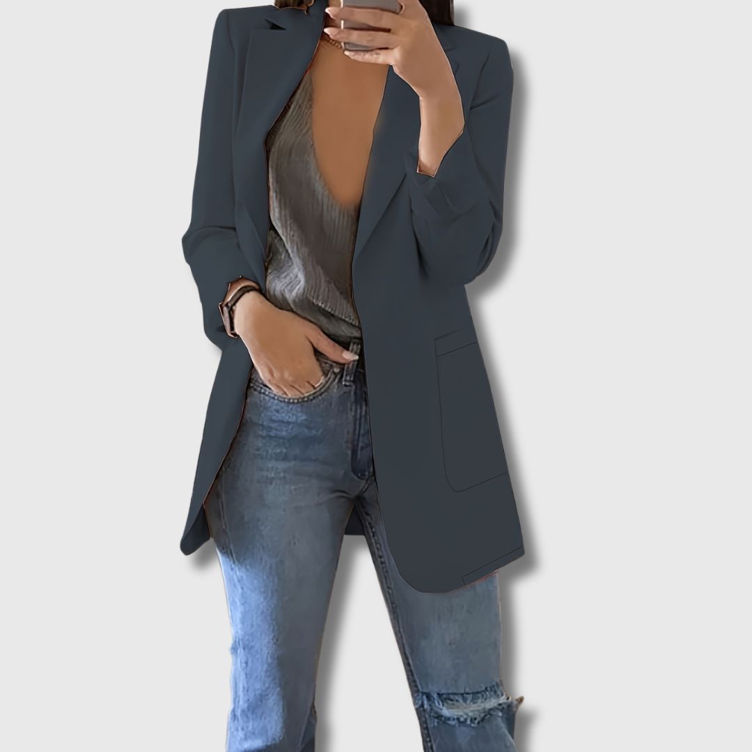 Manon – Women’s Everyday Elegance Blazer Limited Edition