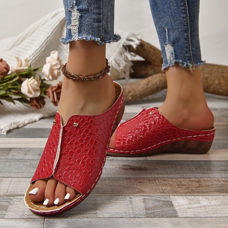 Valeria Embossed Metallic Sandals