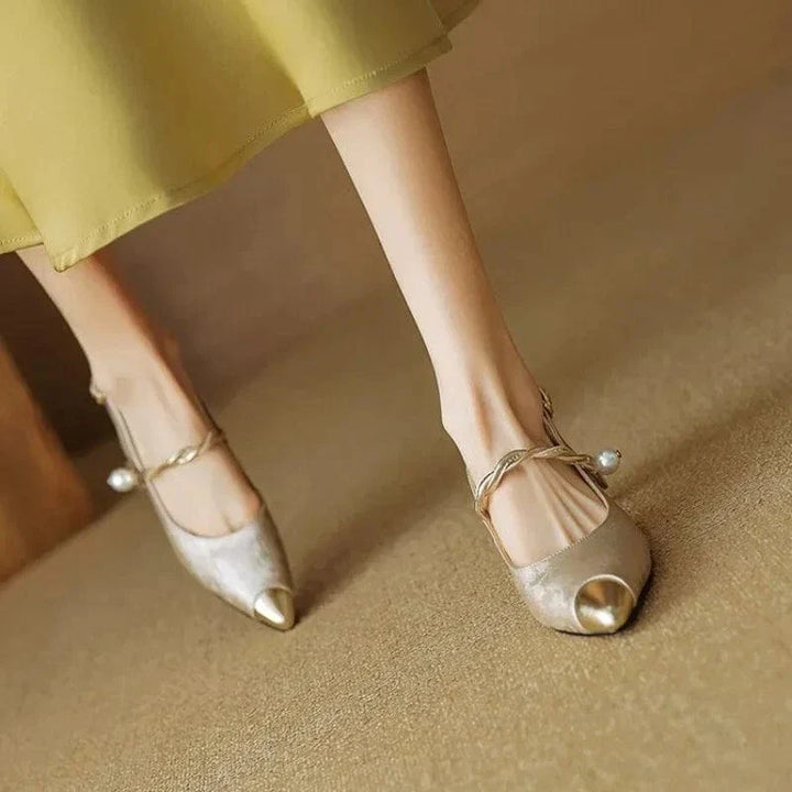 Ariana Orthopedic Heels