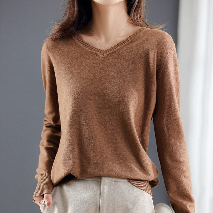 St. Luna Shell Knit Sweater