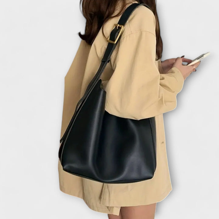 Ava – Elegant Leather Shoulder Bag