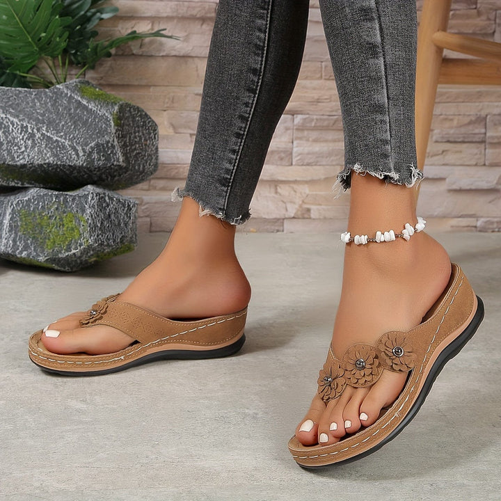 Liva Orthopedic Sandals