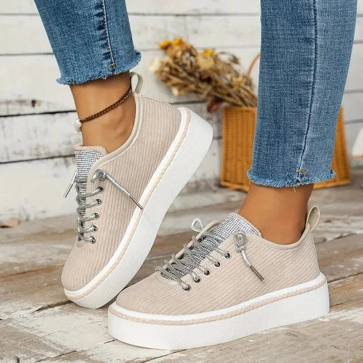 Pearla Pop Sneakers
