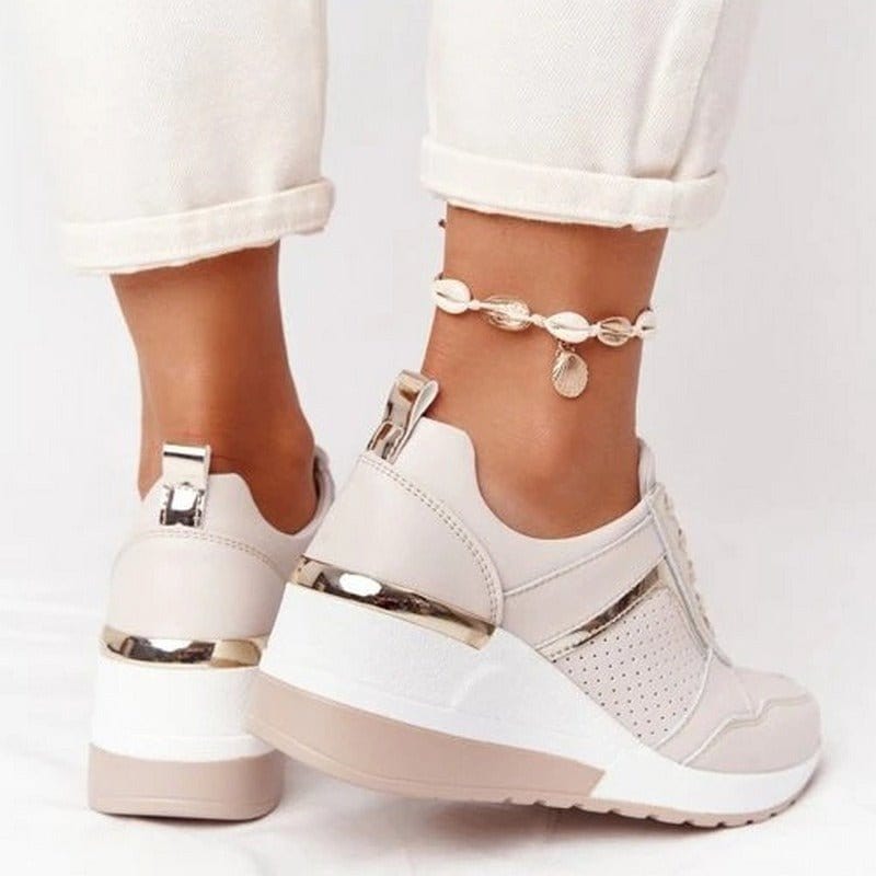 Eva Angelie Sneaker