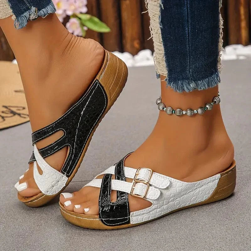 Deniza ShineStep Slippers