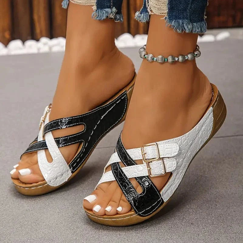 Deniza ShineStep Slippers