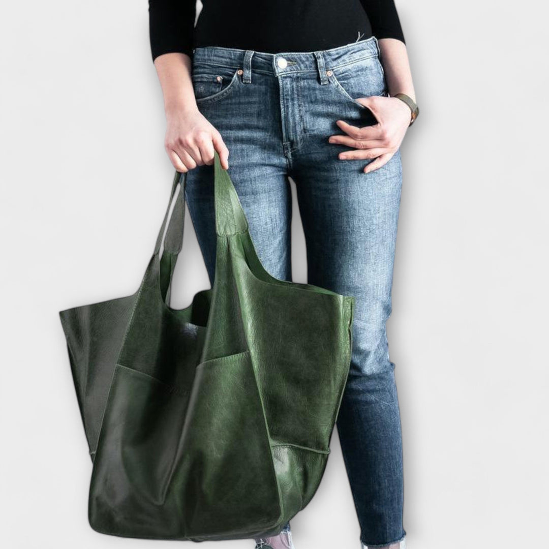 Ava - Oversized Weekender Bag